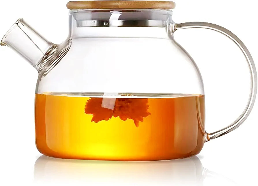Tea pot transparent with wooden lid