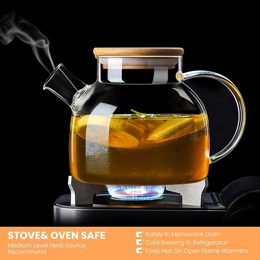 Tea pot transparent with wooden lid